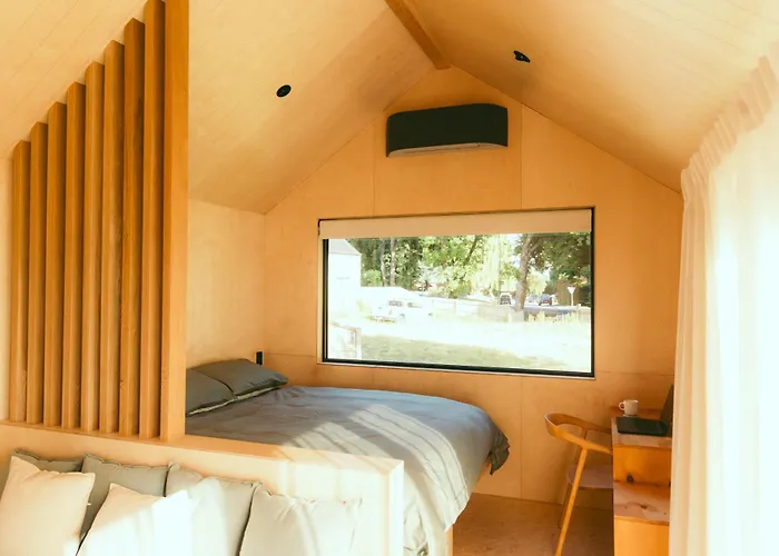 South - Brand New Build, Close To Town * Wanaka